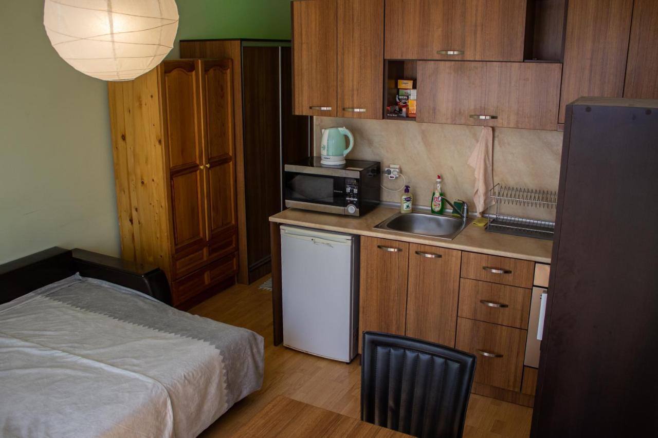 Central Couch Studio Поморие Экстерьер фото